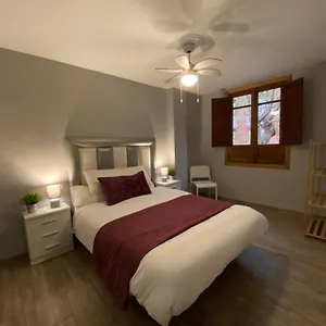 https://vitalba-apartments.es-andalucia.com